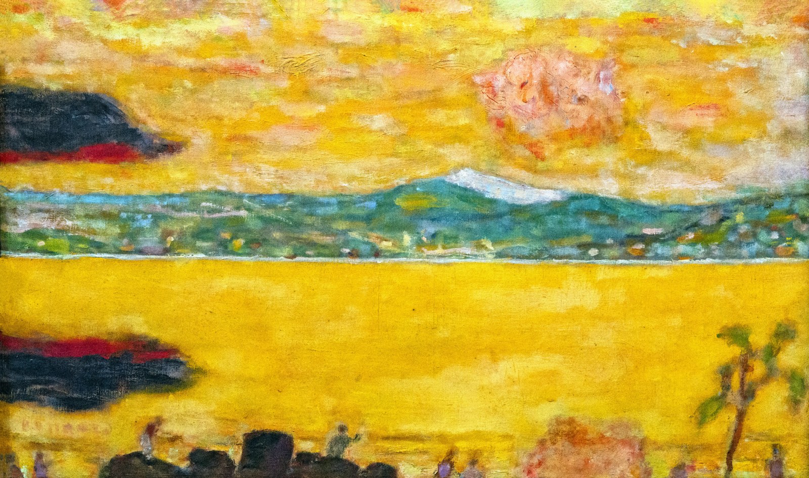 The gulf of Saint-Tropez at sunset