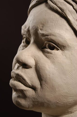 Connie Detail