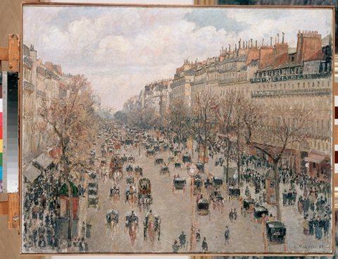 Boulevard Monmartre in Paris