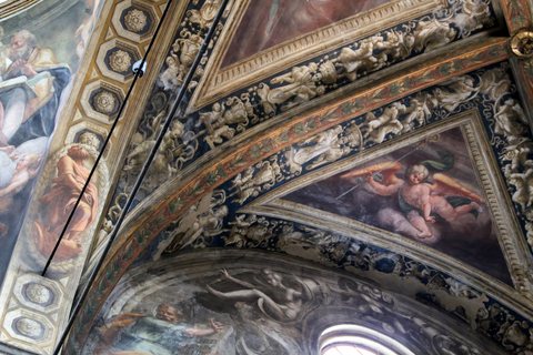 Correggio, grotteche della crociera del presbiterio del duomo di parma (1520-23 ca.) con putti di innocenzo martini (1588) 01