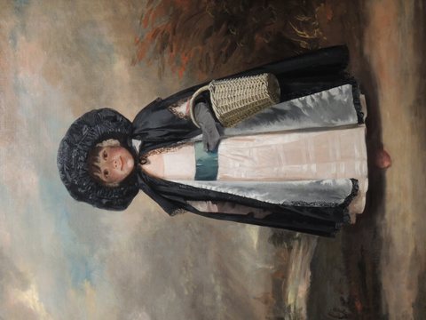 Мис Крю